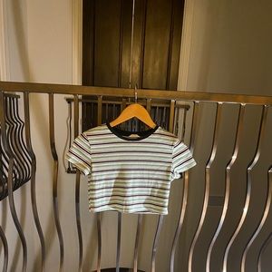 Cropped tee shirt